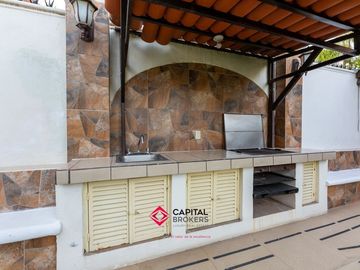 Casa de Lujo en Venta Bugambilias Coto azaleas zona sur