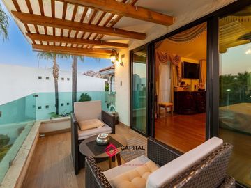 Casa de Lujo en Venta Bugambilias Coto azaleas zona sur