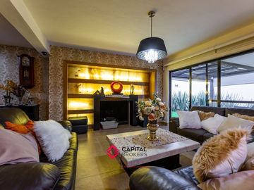 Casa de Lujo en Venta Bugambilias Coto azaleas zona sur