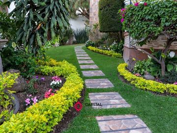 Casa de Lujo en Venta Bugambilias Coto azaleas zona sur