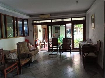 Dijual Rumah Lama Layak Huni Hitung Tanah Di Bendungan Hilir Tanah Abang Jakrta Pusat