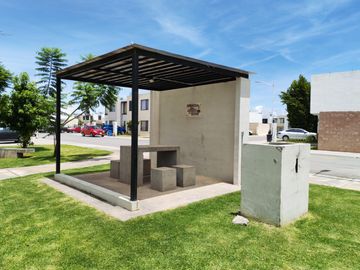 Casa en venta en privada DEL PRADO RESIDENCIAL en Soledad de Graciano Sanchez, S.L.P.