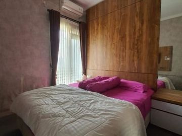 Dijual Rumah Modern Full Furnished Dalam Perumahan Exclusive Tepi Jalan Raya