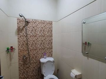 Dijual Rumah Modern Full Furnished Dalam Perumahan Exclusive Tepi Jalan Raya