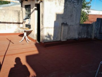 Departamento Tipo Casa en venta en Lanus Este
