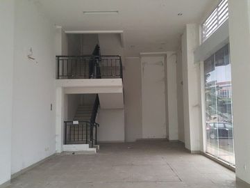 Ruko Emerald Commercial Siap Pakai di Summarecon Bekasi