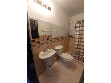 VENTA DE CASA EN RESIDENCIAL MIRAFLORES PENONOME
