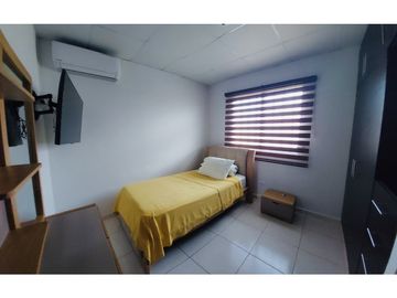 VENTA DE CASA EN RESIDENCIAL MIRAFLORES PENONOME