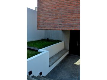 LOS TRONCOS-CHALET NUEVO