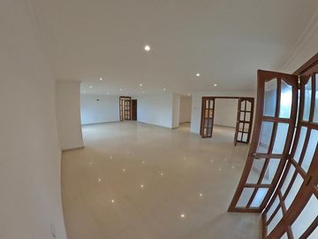 apartamento en arriendo/venta en prado. Cod V3540
