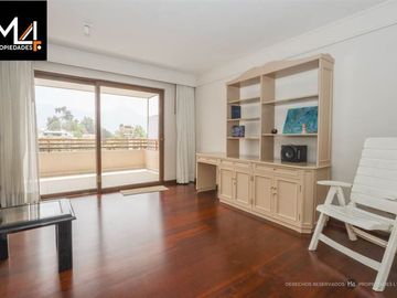 Departamento en Venta en El Golf