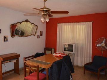 Venta Casa 4 Amb Rafael Calzada Lote 30x10 Apto Credito