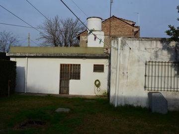 Venta Casa 4 Amb Rafael Calzada Lote 30x10 Apto Credito
