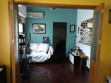 CASA EN LOTE PROPIO DE 3 AMBIENTES