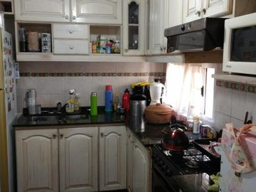 CASA EN LOTE PROPIO DE 3 AMBIENTES