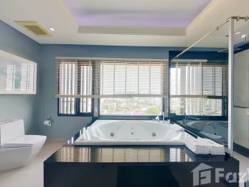 1 Bedroom Condo for sale at The Shine Condominium