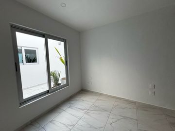 Venta de Casa de 1 Planta en el Coto Privado Bosque Real, V. de A; Colima