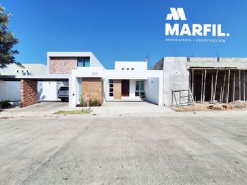 Venta de Casa de 1 Planta en el Coto Privado Bosque Real, V. de A; Colima