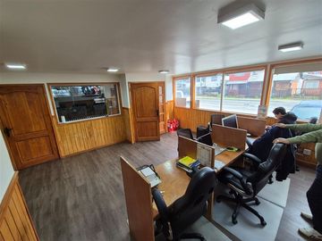 Local Comercial con bodega y patente en venta Puerto Montt