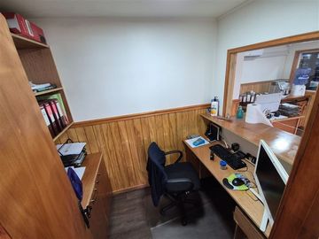 Local Comercial con bodega y patente en venta Puerto Montt