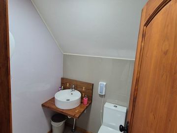 Local Comercial con bodega y patente en venta Puerto Montt