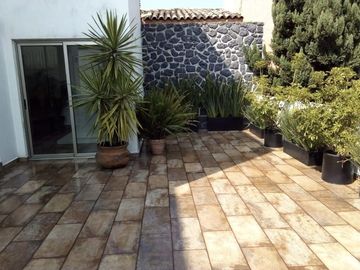Casa en venta en Lomas Quebradas