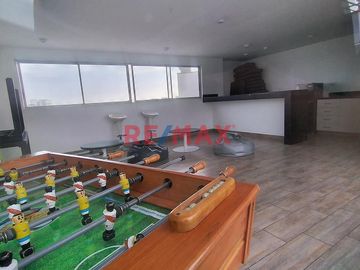 Alquilo departamento Sta. Catalina, 3 Dormitorios, 2 baños, piso 17

Área total 61m2
1 Sala comedor
1 Cocina abierta
1 lavandería con puertas
3