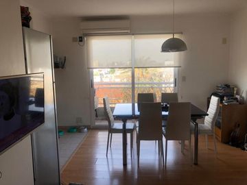 DEPARTAMENTO 2 AMBIENTES EN EXCELENTE ESTADO