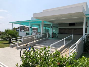 Proyecto en Playas Villamil - Urb.Brisas & Palmeras - casa de 2-3 Dormitorios