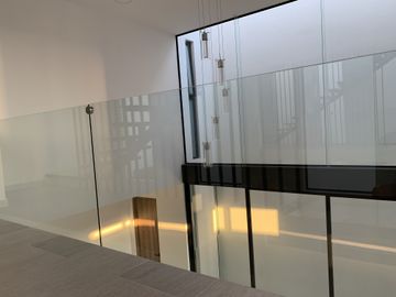VENDO CASA EN PARQUE VARSOVIA