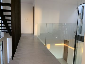 VENDO CASA EN PARQUE VARSOVIA