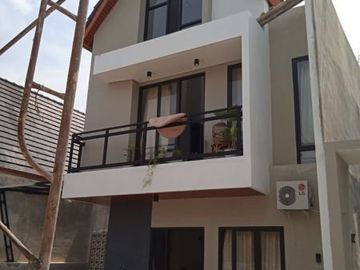 November Cari Rumah di Colomadu