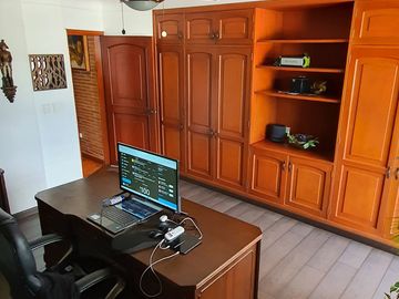 apartamento en venta en la floresta. Cod V4906