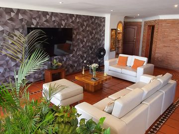apartamento en venta en la floresta. Cod V4906