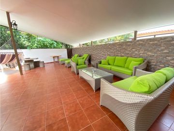 SE VENDE CASA EN ALBROOK