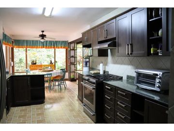 SE VENDE CASA EN ALBROOK
