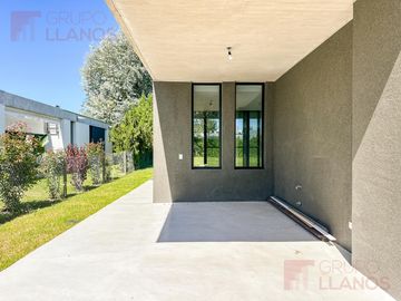 Casa en venta 3 dormitorios en suite en La Concepción Club de Campo UF 47
