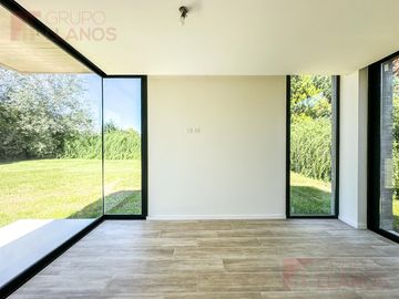 Casa en venta 3 dormitorios en suite en La Concepción Club de Campo UF 47