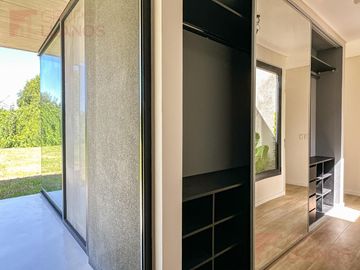 Casa en venta 3 dormitorios en suite en La Concepción Club de Campo UF 47
