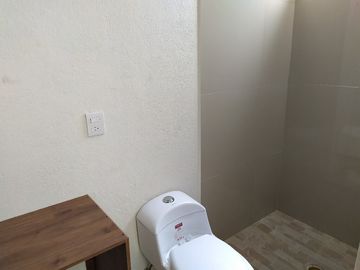 Casa Nueva de 3 recámaras, con alberca en condominio, Jiutepec, Mor.