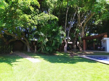 Casa Nueva de 3 recámaras, con alberca en condominio, Jiutepec, Mor.