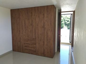 Casa Nueva de 3 recámaras, con alberca en condominio, Jiutepec, Mor.