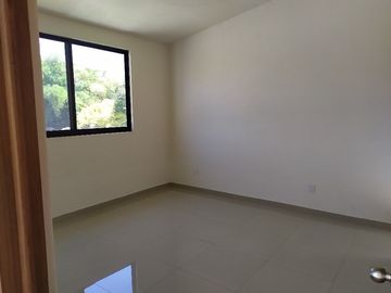 Casa Nueva de 3 recámaras, con alberca en condominio, Jiutepec, Mor.