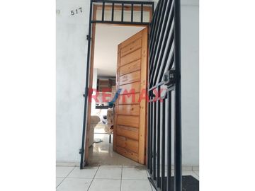 🏙️ ¡Descubre tu nuevo hogar en Moche, Trujillo! 🌟

Ten la oportunidad de vivir en un acogedor departamento ubicado en la privilegiada Av. La Marina