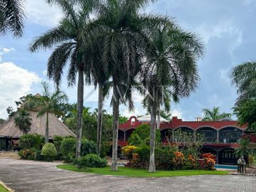 Hacienda en Venta, El Rey, Cancún Quintana Roo.