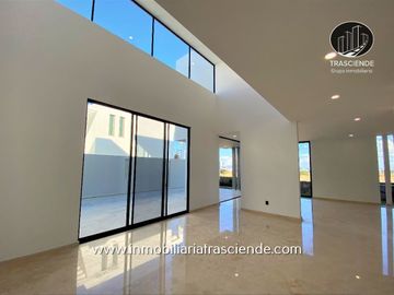 Casa en Venta de Lujo, En Puerta las Lomas, Zapopan, Jalisco