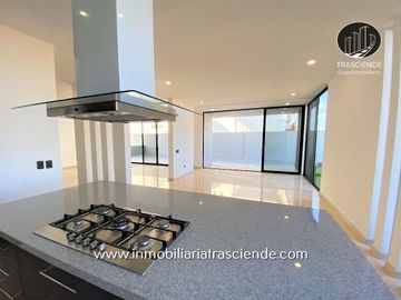Casa en Venta de Lujo, En Puerta las Lomas, Zapopan, Jalisco