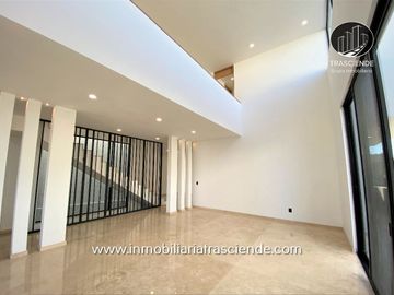 Casa en Venta de Lujo, En Puerta las Lomas, Zapopan, Jalisco