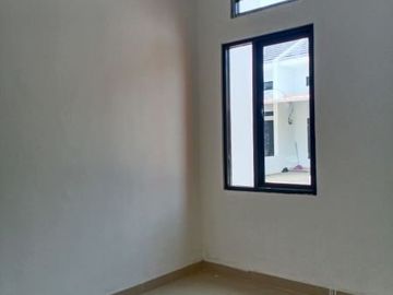 Rumah DP 0, ready stok, siap huni, kokoh strategis di Karangsatria Bekasi