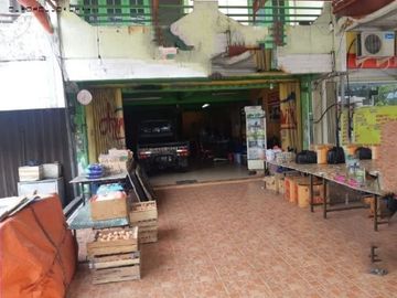 ruko 2lantai di mulyosari strategis cocok untuk usaha toko dll Hadap Timur